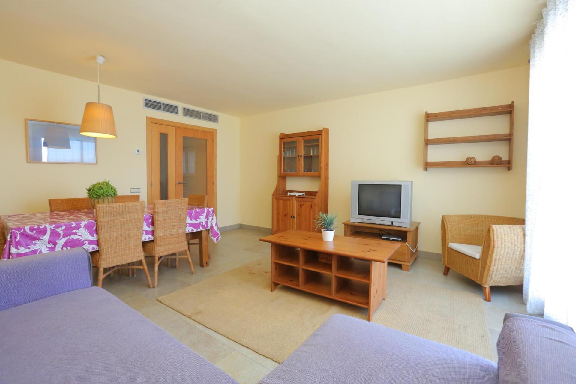 Augusta Litoral - Only Families Apartment Cambrils Bagian luar foto