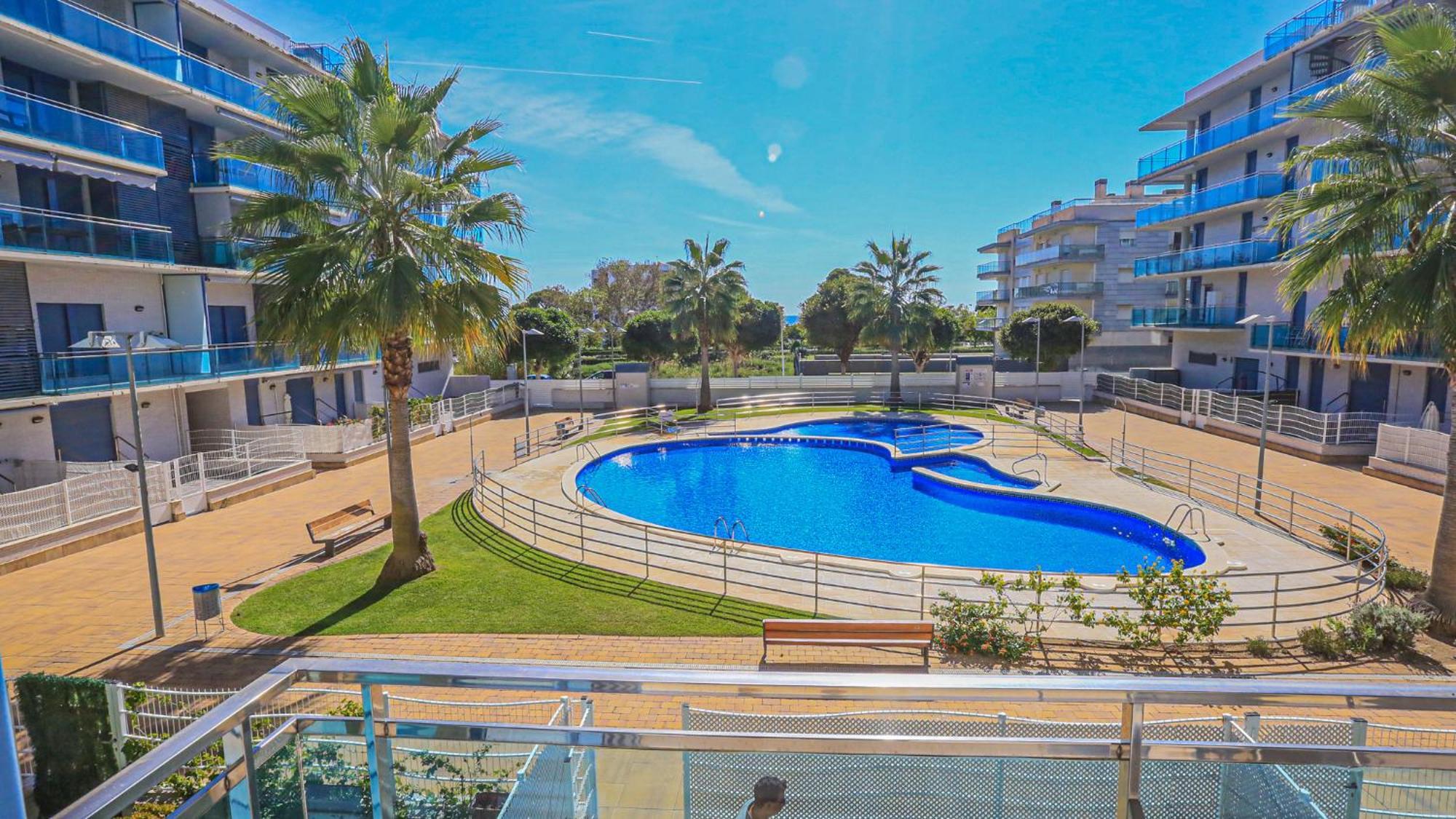 Augusta Litoral - Only Families Apartment Cambrils Bagian luar foto