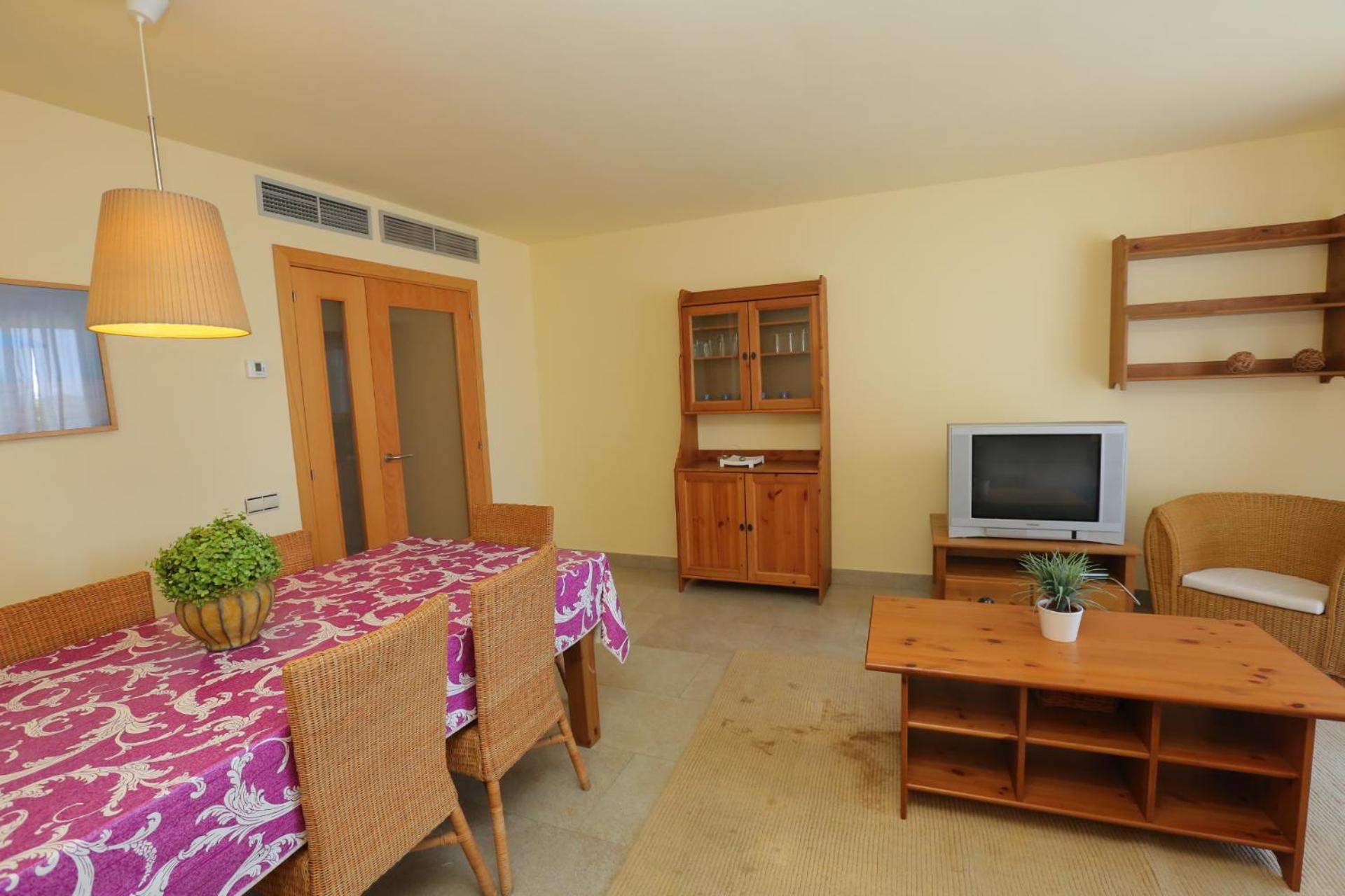 Augusta Litoral - Only Families Apartment Cambrils Bagian luar foto