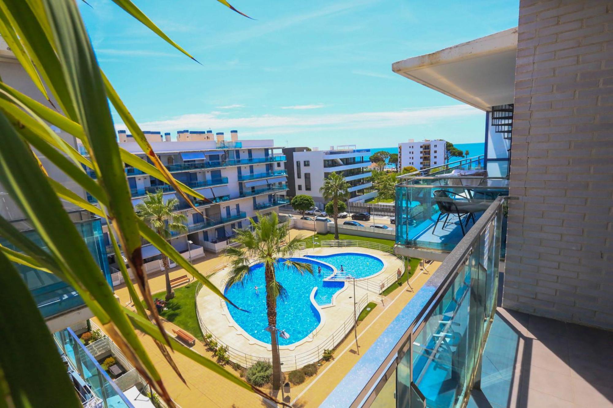 Augusta Litoral - Only Families Apartment Cambrils Bagian luar foto