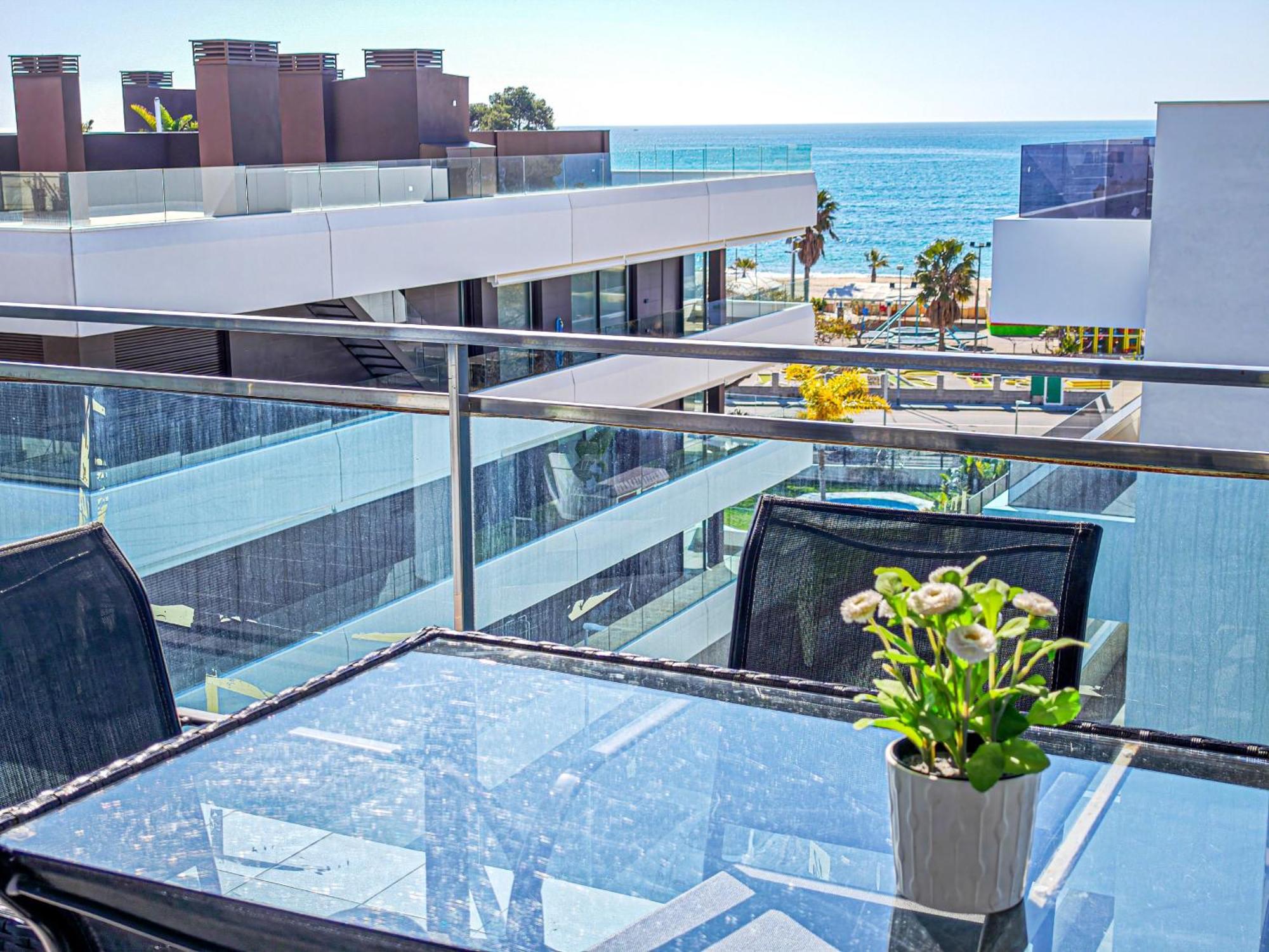 Augusta Litoral - Only Families Apartment Cambrils Bagian luar foto