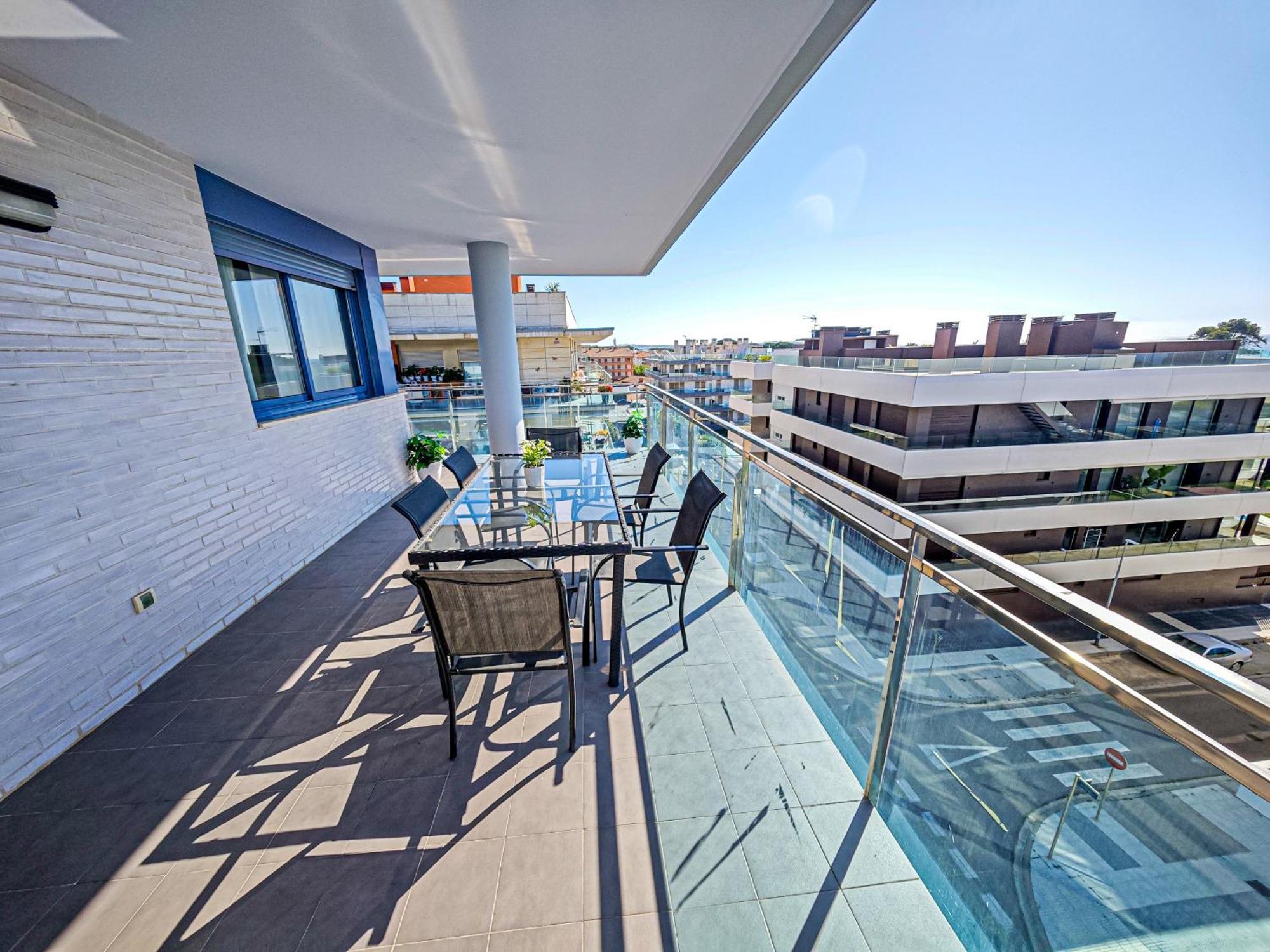 Augusta Litoral - Only Families Apartment Cambrils Bagian luar foto